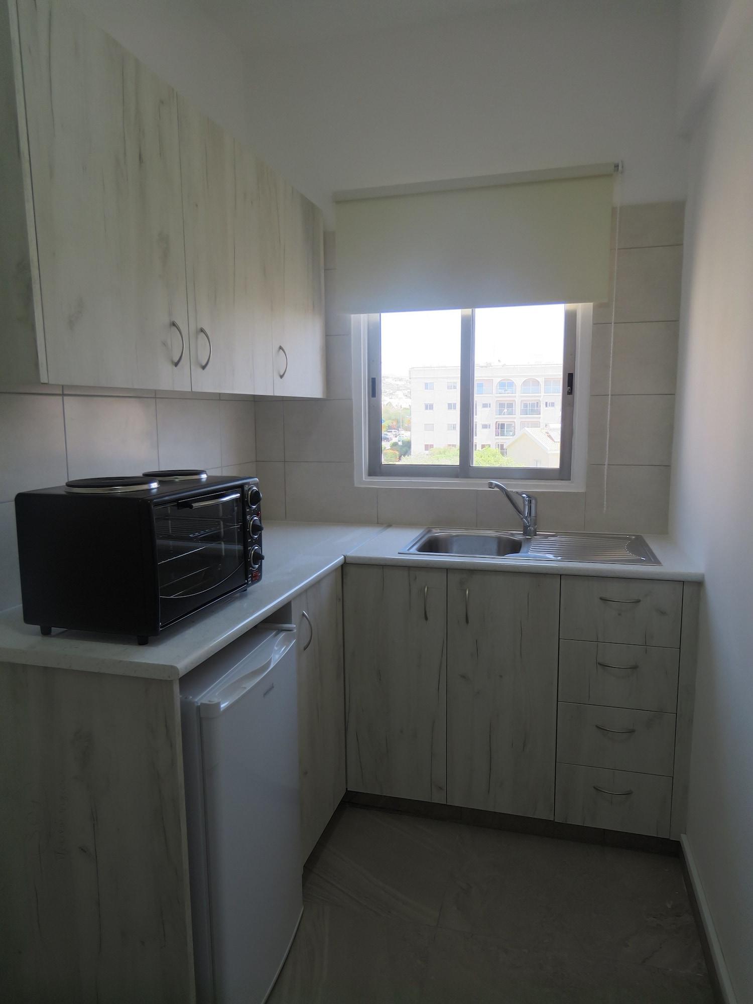 Polyxeni Hotel Apartments 利马索尔 外观 照片