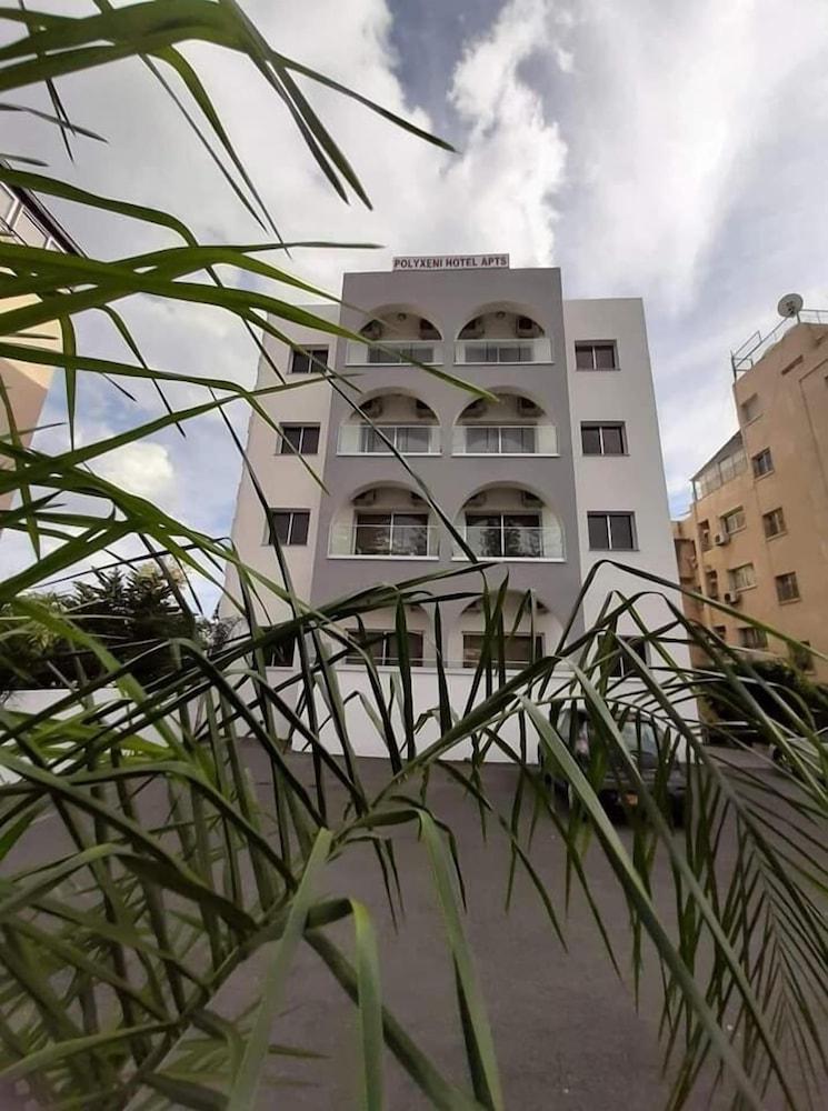 Polyxeni Hotel Apartments 利马索尔 外观 照片